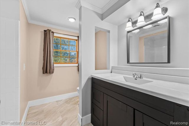 23086 Melrose Avenue, Eastpointe, MI 48021