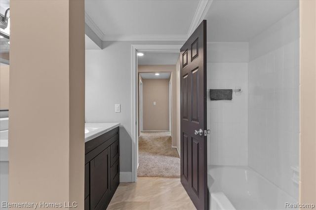 23086 Melrose Avenue, Eastpointe, MI 48021