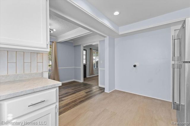 23086 Melrose Avenue, Eastpointe, MI 48021