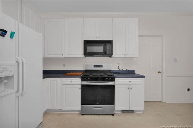 4008 Burleigh Place, Fayetteville, NC 28311