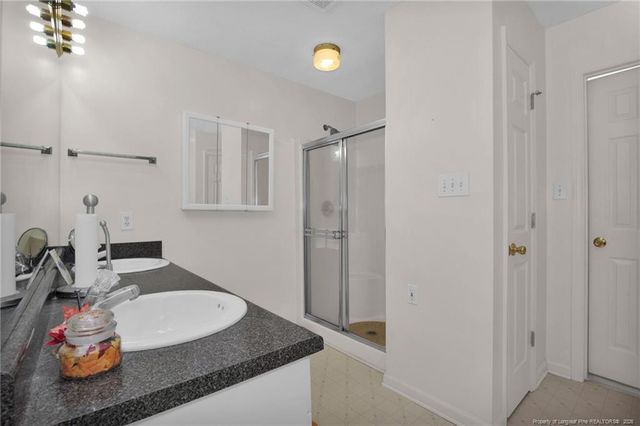 4008 Burleigh Place, Fayetteville, NC 28311
