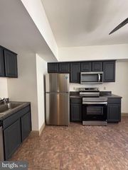 209 E 5TH AVE #UNIT 2, Conshohocken, PA 19428