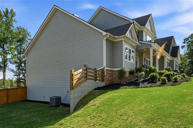 100 W Wind Court W, Tyrone, GA 30290