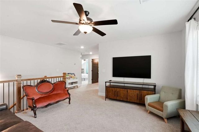100 W Wind Court W, Tyrone, GA 30290