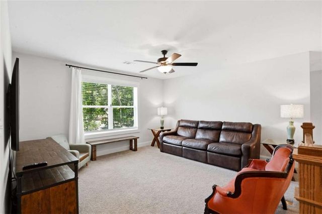 100 W Wind Court W, Tyrone, GA 30290