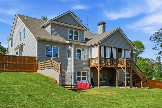 100 W Wind Court W, Tyrone, GA 30290