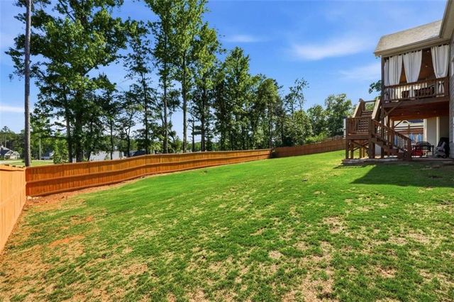 100 W Wind Court W, Tyrone, GA 30290