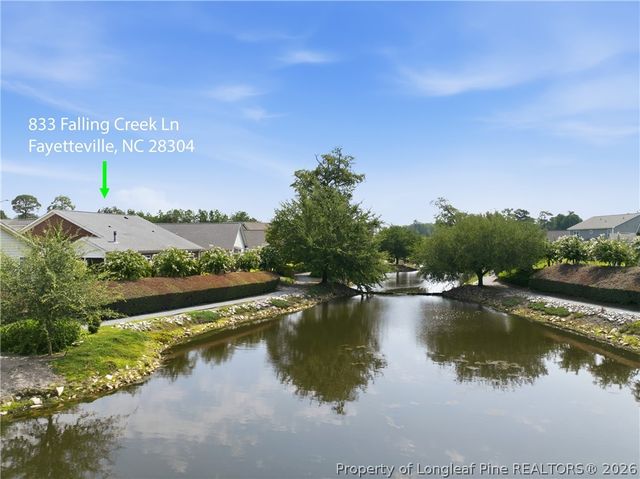 833 Falling Creek Lane, Fayetteville, NC 28304