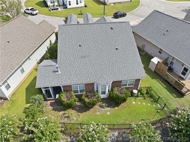 833 Falling Creek Lane, Fayetteville, NC 28304