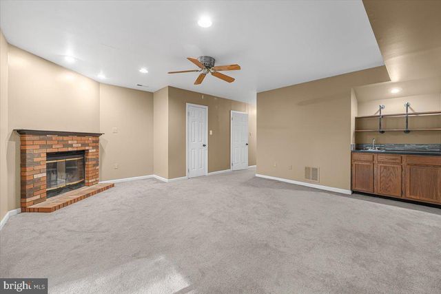 13630 CEDAR CREEK LN, Silver Spring, MD 20904