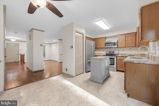 13630 CEDAR CREEK LN, Silver Spring, MD 20904