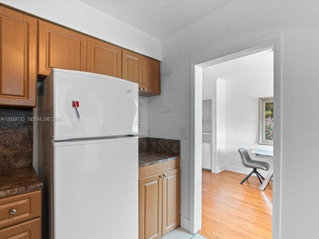 20 Park Drive 9, Bal Harbour, FL 33154