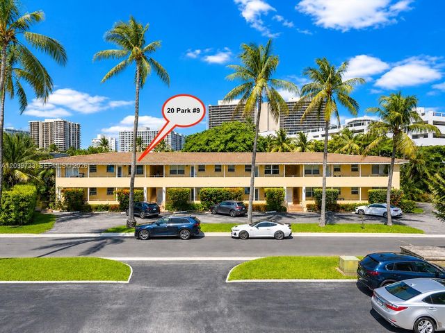 20 Park Drive 9, Bal Harbour, FL 33154