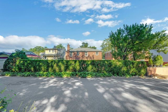 52 Fisher Avenue, Tuckahoe, NY 10707