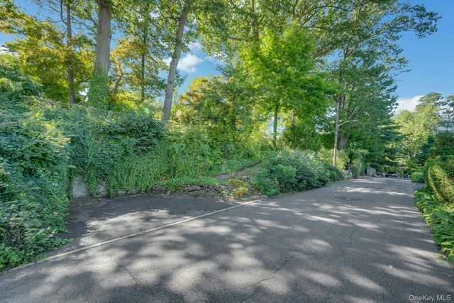 52 Fisher Avenue, Tuckahoe, NY 10707