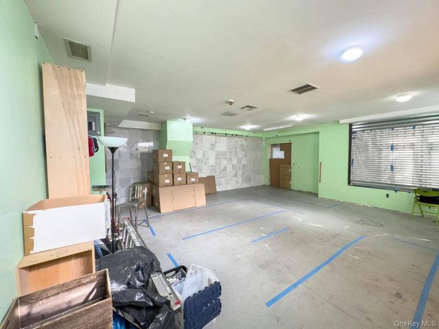 147 Manhattan Avenue, Brooklyn, NY 11206