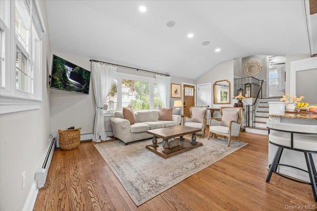 38 Driscoll Avenue, Rockville Centre, NY 11570