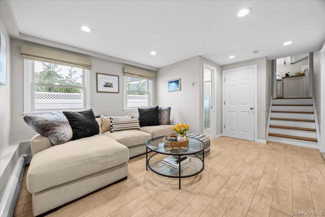 38 Driscoll Avenue, Rockville Centre, NY 11570