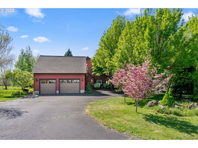 4069 POST CANYON Dr, Hood River, OR 97031