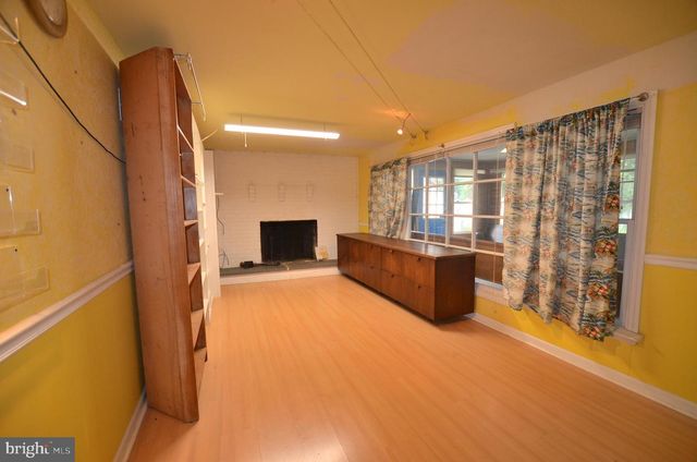 850 MILLTOWN RD, Wilmington, DE 19808
