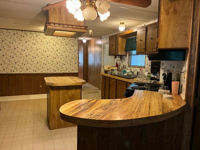 112 Timmy Drive, Whitney, TX 76692