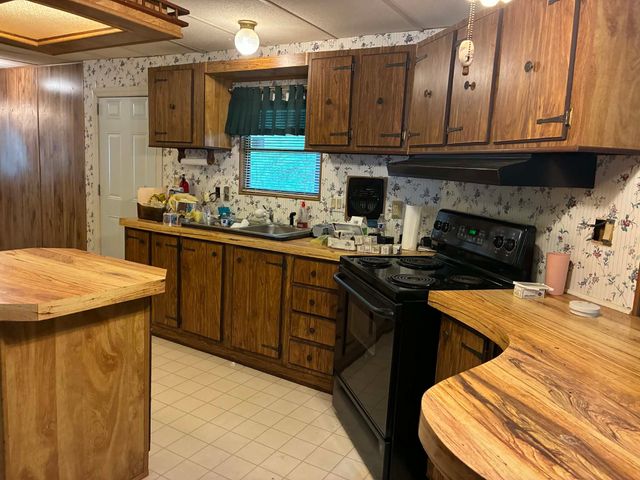 112 Timmy Drive, Whitney, TX 76692