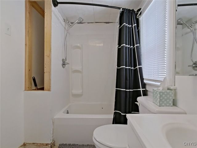 19 Burr Avenue, New Hartford, NY 13417