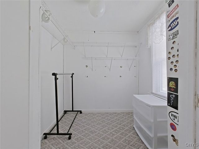 19 Burr Avenue, New Hartford, NY 13417