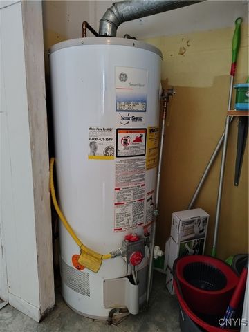 19 Burr Avenue, New Hartford, NY 13417