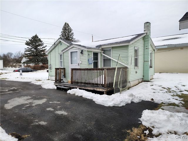 19 Burr Avenue, New Hartford, NY 13417