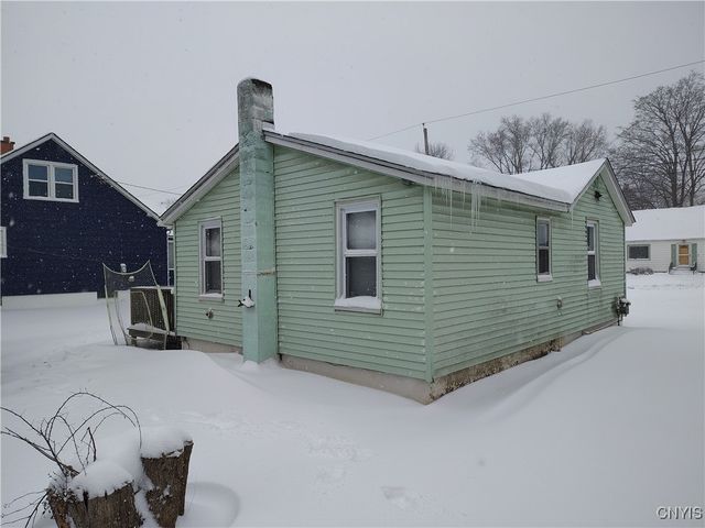 19 Burr Avenue, New Hartford, NY 13417