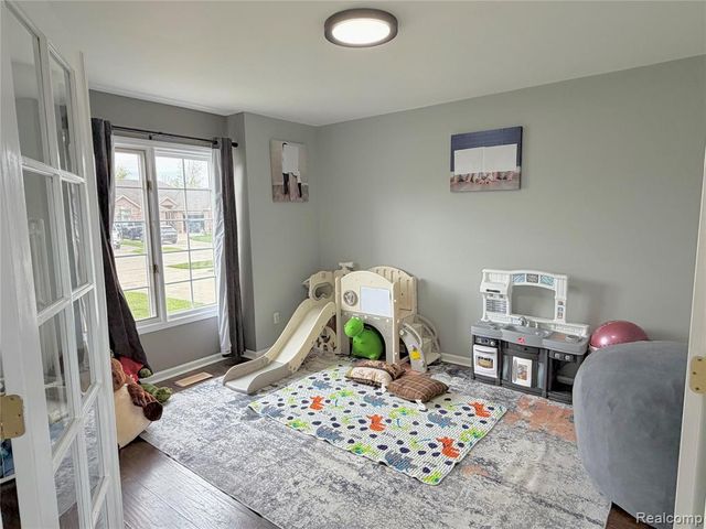55856 Serene Drive, Macomb, MI 48042