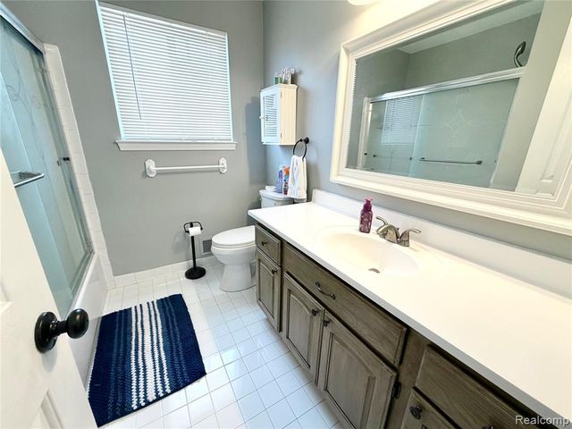 55856 Serene Drive, Macomb, MI 48042