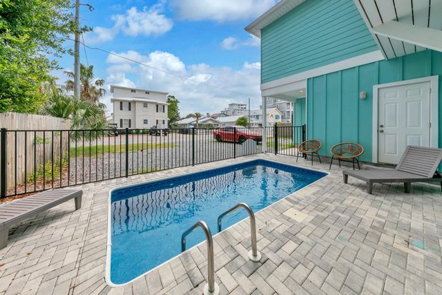 26 Daytona Street, Miramar Beach, FL 32550