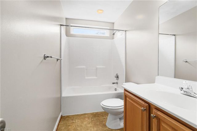 5525 Taylors Walke LN, Virginia Beach, VA 23462