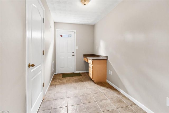 5525 Taylors Walke LN, Virginia Beach, VA 23462