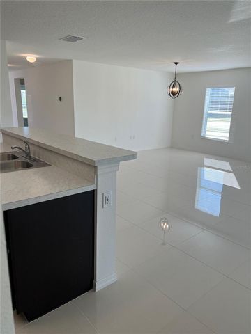 604 SARNER PASS WAY, Winter Haven, FL 33881