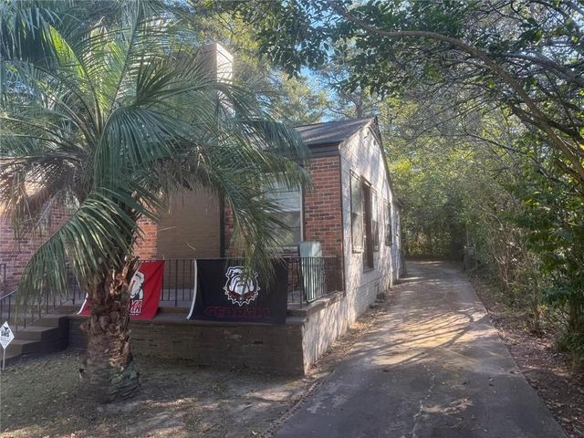 1184 Edna Place, Macon, GA 31204