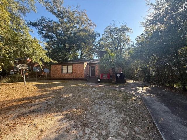 1184 Edna Place, Macon, GA 31204