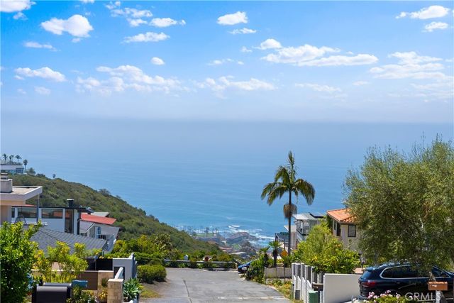 1044 Noria Street, Laguna Beach, CA 92651