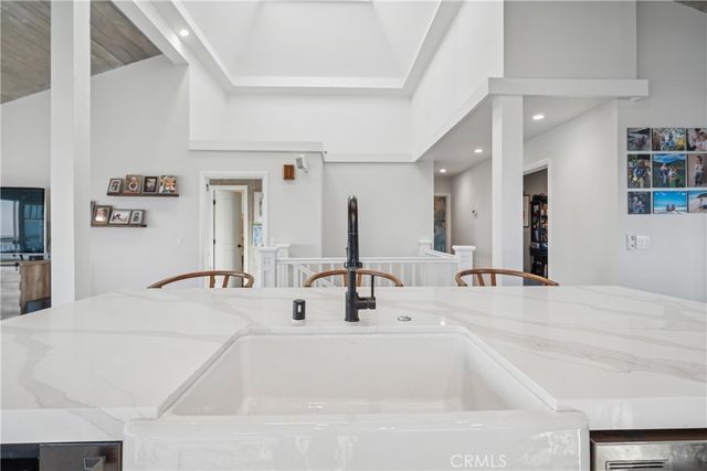 1044 Noria Street, Laguna Beach, CA 92651