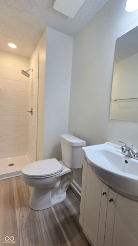 9331 Cherry Valley Court, Indianapolis, IN 46235