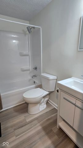 9331 Cherry Valley Court, Indianapolis, IN 46235