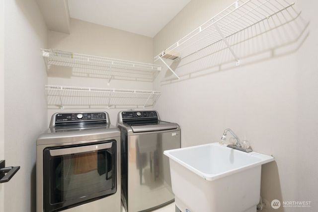 14125 SE 238th Lane, Kent, WA 98042