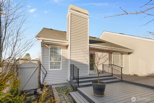 14125 SE 238th Lane, Kent, WA 98042