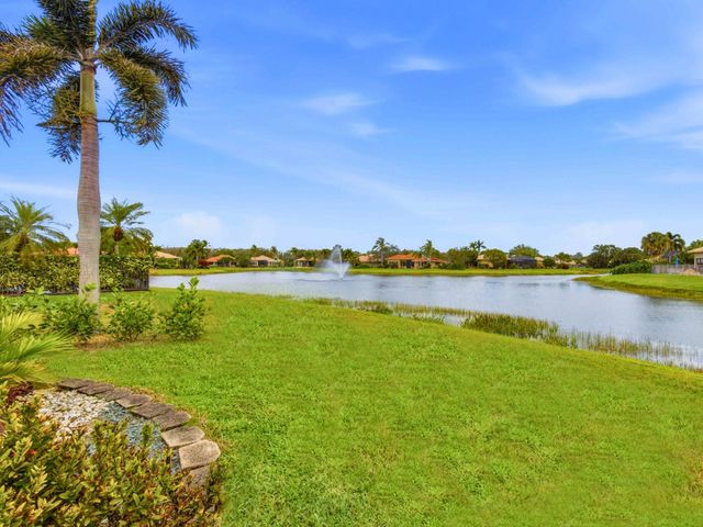 11082 Via Siena, Boynton Beach, FL 33437