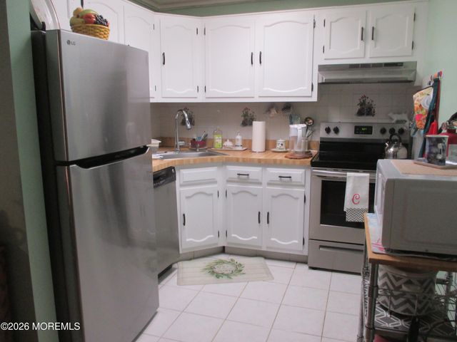 720A Buckingham Drive 720A, Lakewood, NJ 08701