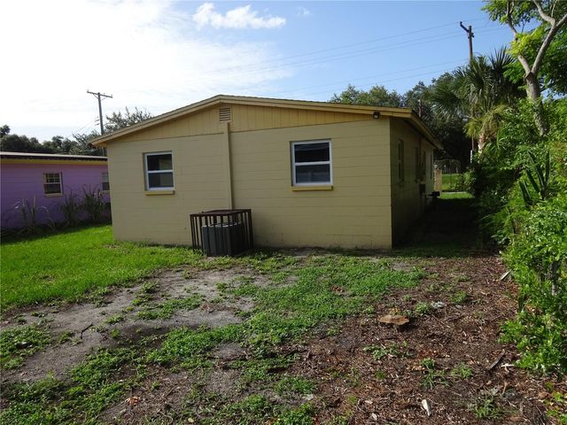 4307 E OSBORNE AVENUE, Tampa, FL 33610