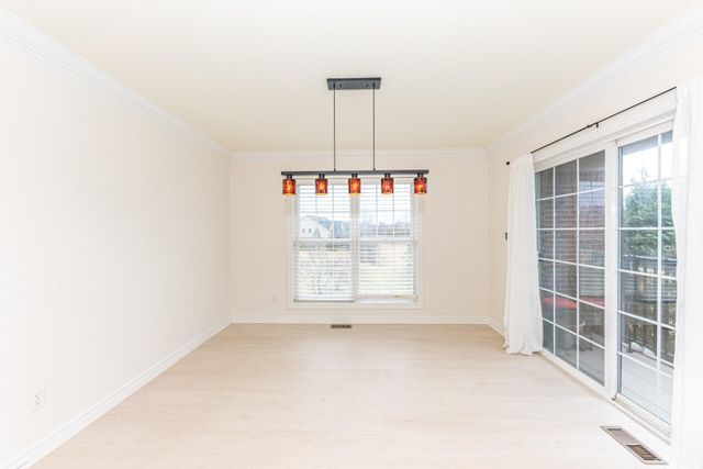 5588 Hampshire Lane, Ypsilanti, MI 48197