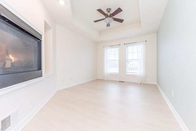 5588 Hampshire Lane, Ypsilanti, MI 48197